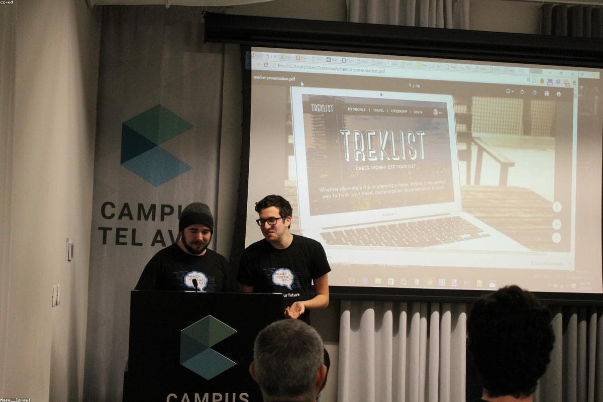 Google Gemini 2.5 vs Kim Claw: The New Heavyweights