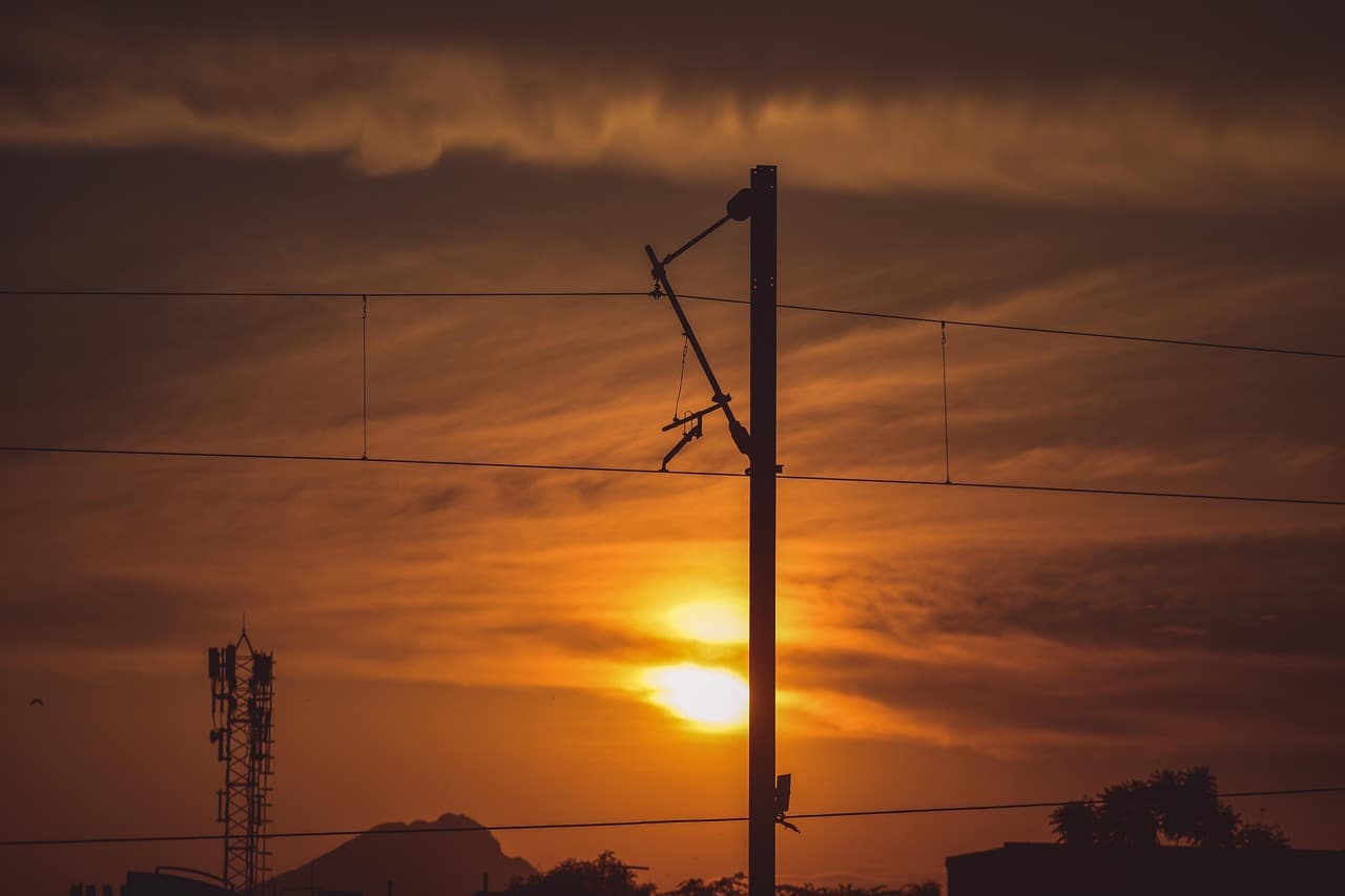 Railway's $100M Bet: Is Vertical Integration The Future of AI Cloud?